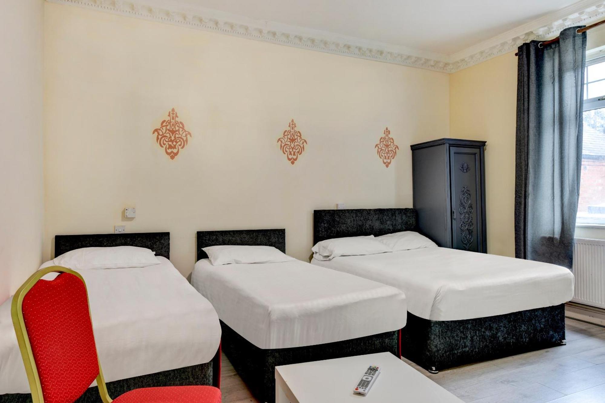Empire Hotel Лестър Екстериор снимка