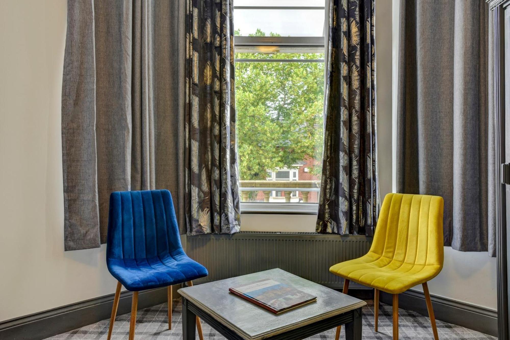 Empire Hotel Лестър Екстериор снимка