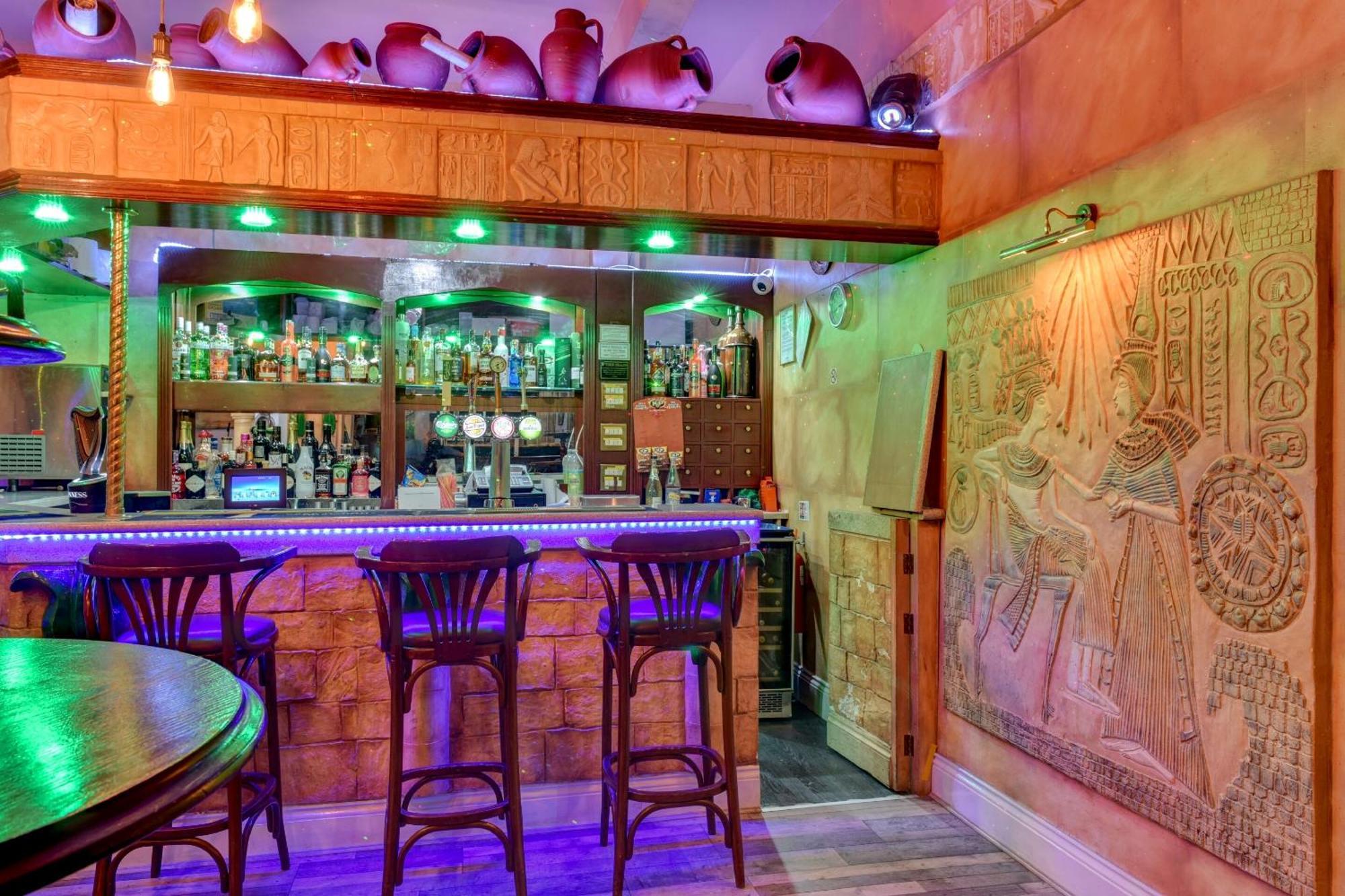Empire Hotel Лестър Екстериор снимка